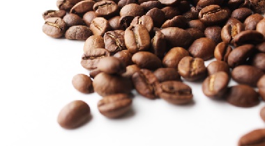 コーヒーのなにが口臭の原因になるの？