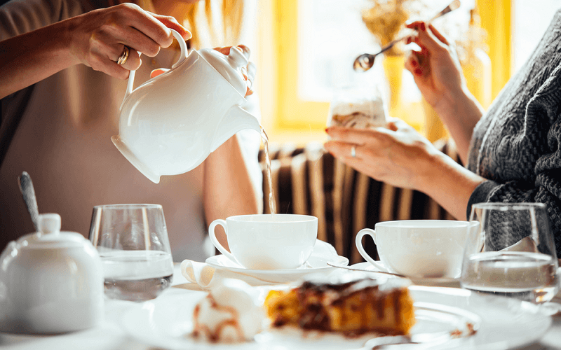 体臭予防を意識するなら紅茶は食後に飲むべき？
